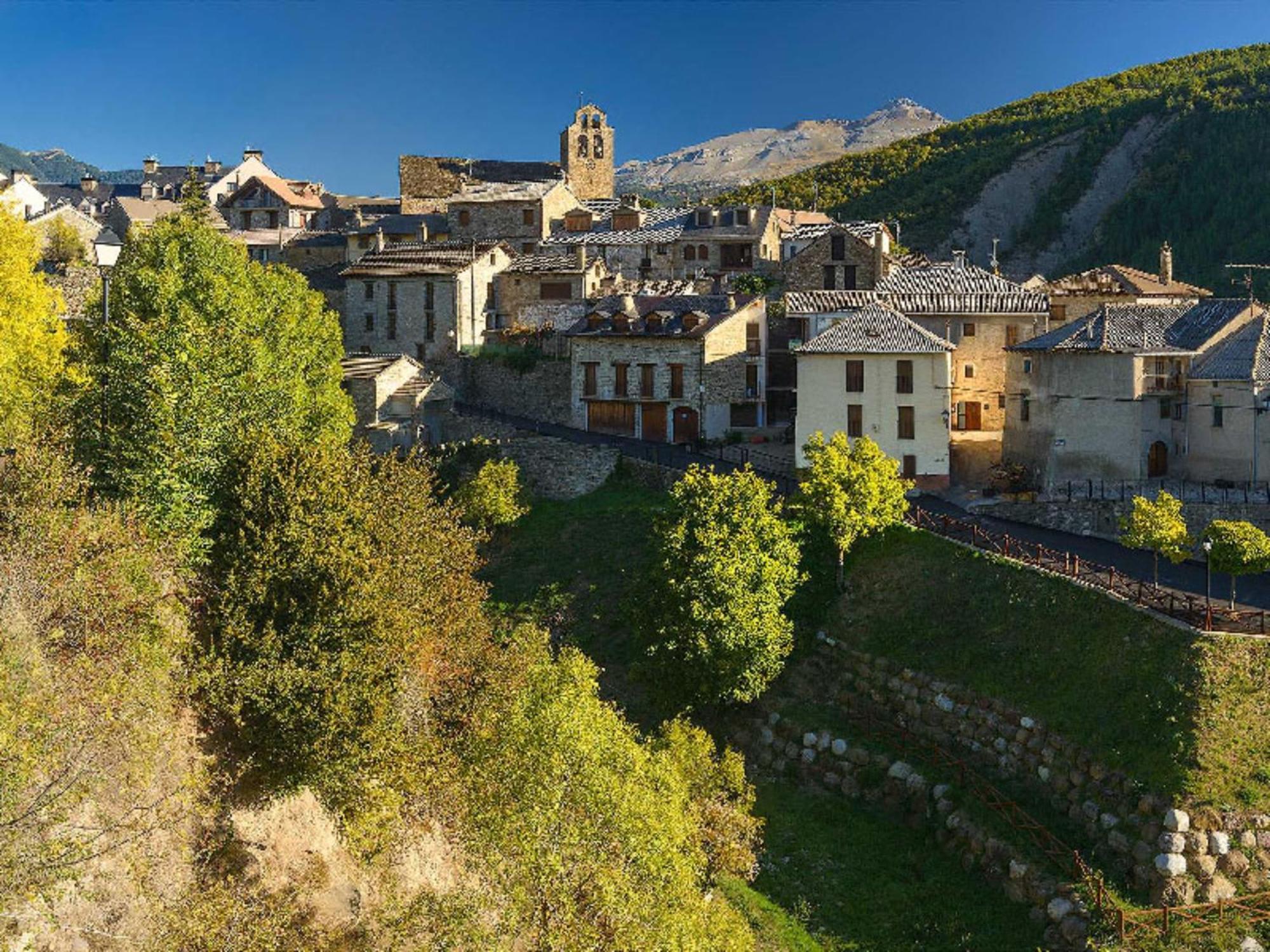 Solopuent Hotel Rural Castiello de Jaca Kültér fotó